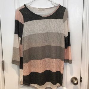 Women’s thin sweater